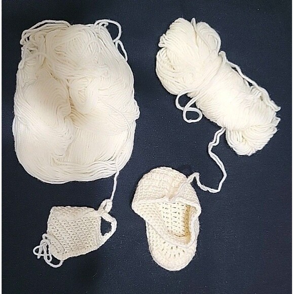 Vintage Doll or Baby Booties & Sweater 1950s Pink White Blue UnFinished Handmade - Picture 2 of 15